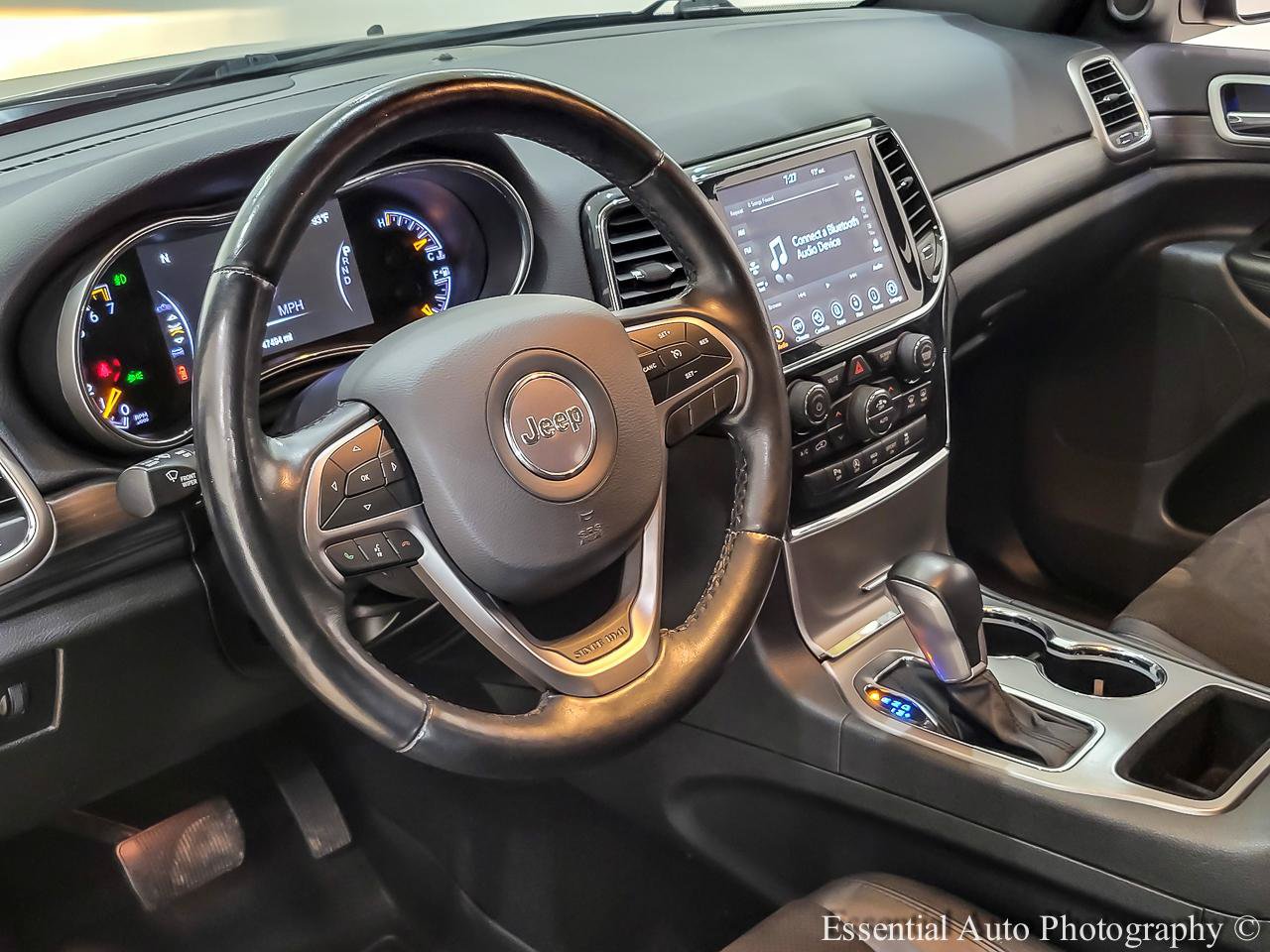 Used 2021 Jeep Grand Cherokee Laredo X AWD/4WD image 15