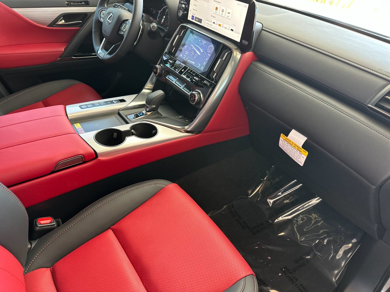 Used 2026 Lexus LX 700h F Sport AWD/4WD image 19