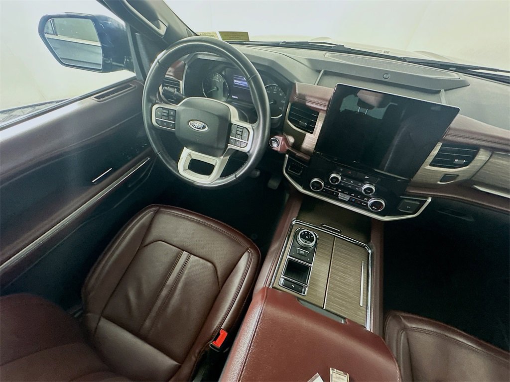 Used 2024 Ford Expedition Max Limited image 9