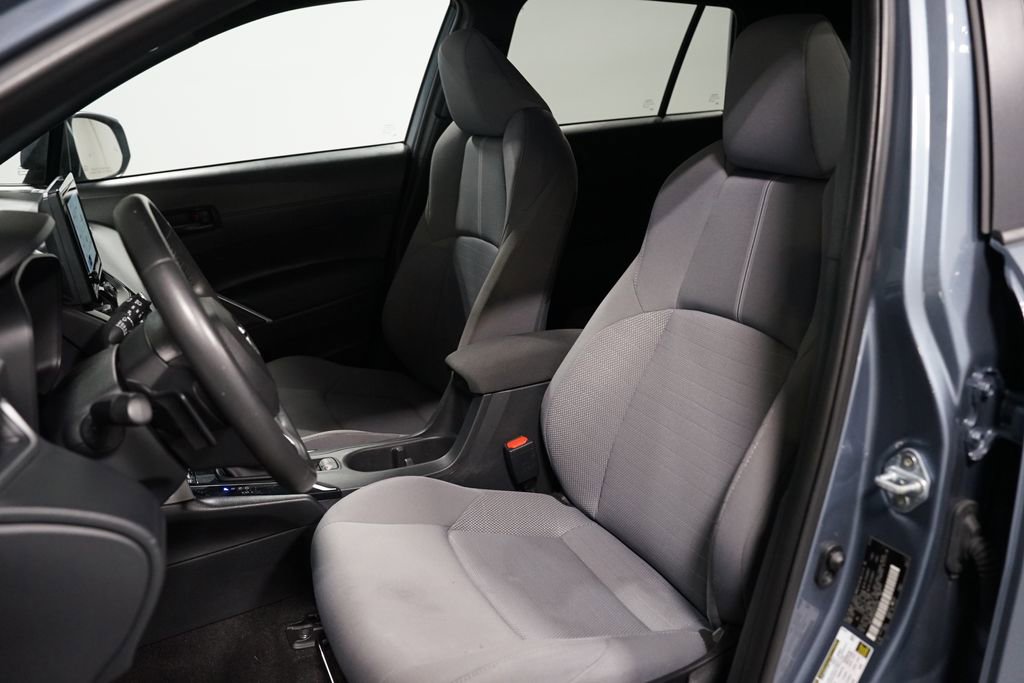 Used 2024 Toyota Corolla Cross AWD Hybrid image 6