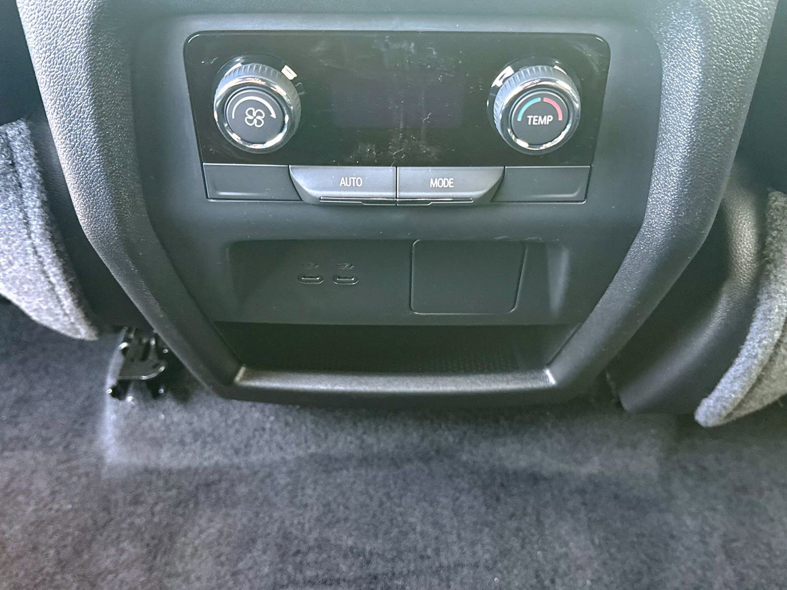 New 2026 Chevrolet Traverse Z71 AWD/4WD image 25