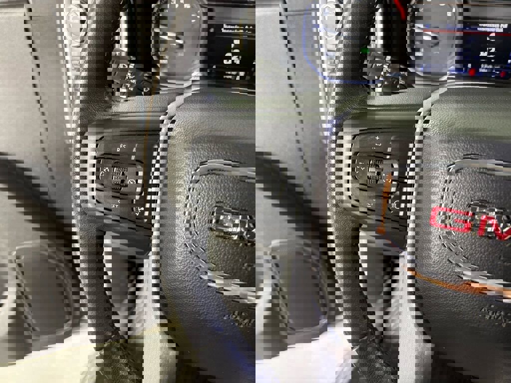 Used 2022 GMC Sierra 1500 Elevation w/ X31 Off-Road Package image 19