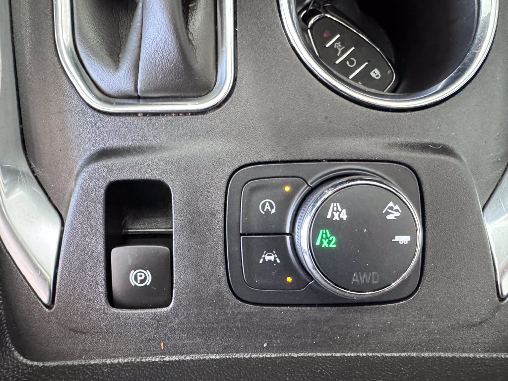 Certified 2023 Chevrolet Traverse LT AWD/4WD image 18