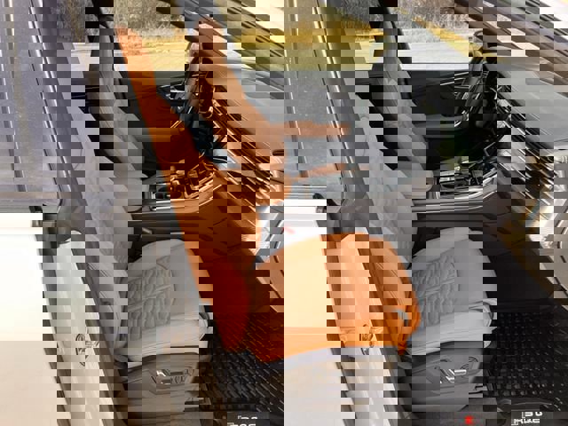 Used 2023 Audi RS Q8 image 26