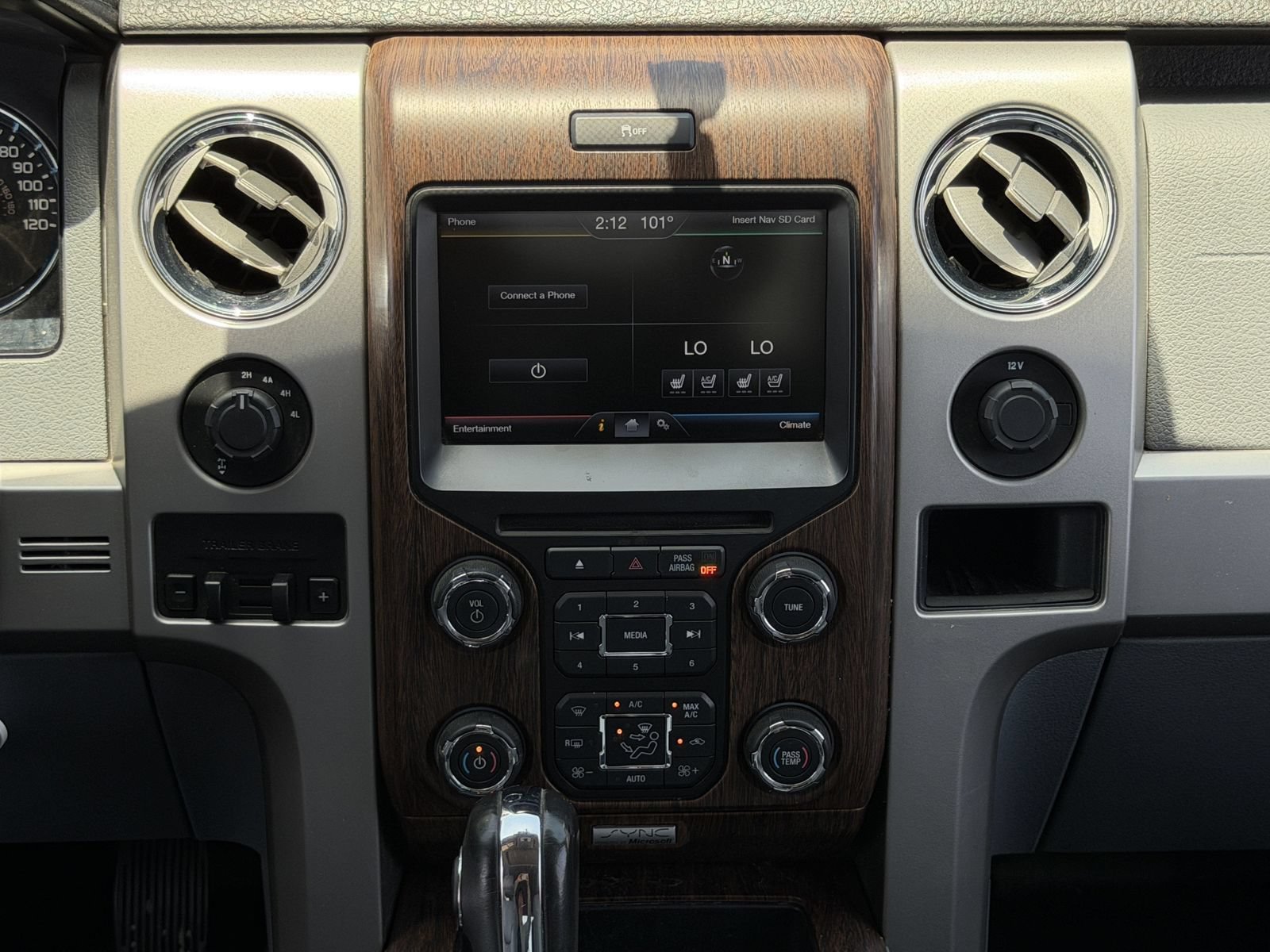 Used 2013 Ford F150 Lariat w/ Luxury Equipment Group AWD/4WD image 20