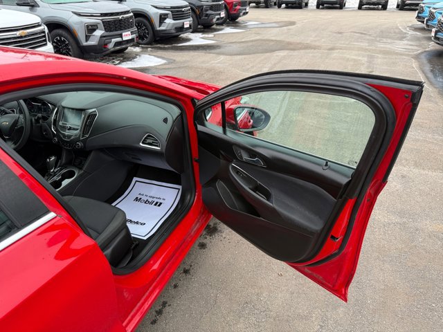 Used 2016 Chevrolet Cruze LT w/ Convenience Package image 28