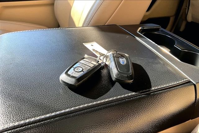Used 2020 Ford F350 Lariat w/ Lariat Ultimate Package image 35