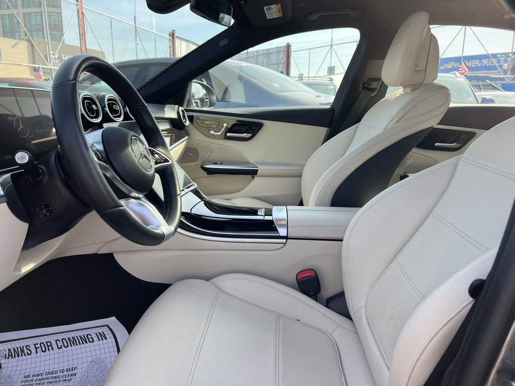 Used 2023 Mercedes-Benz C 300 4MATIC Sedan image 20