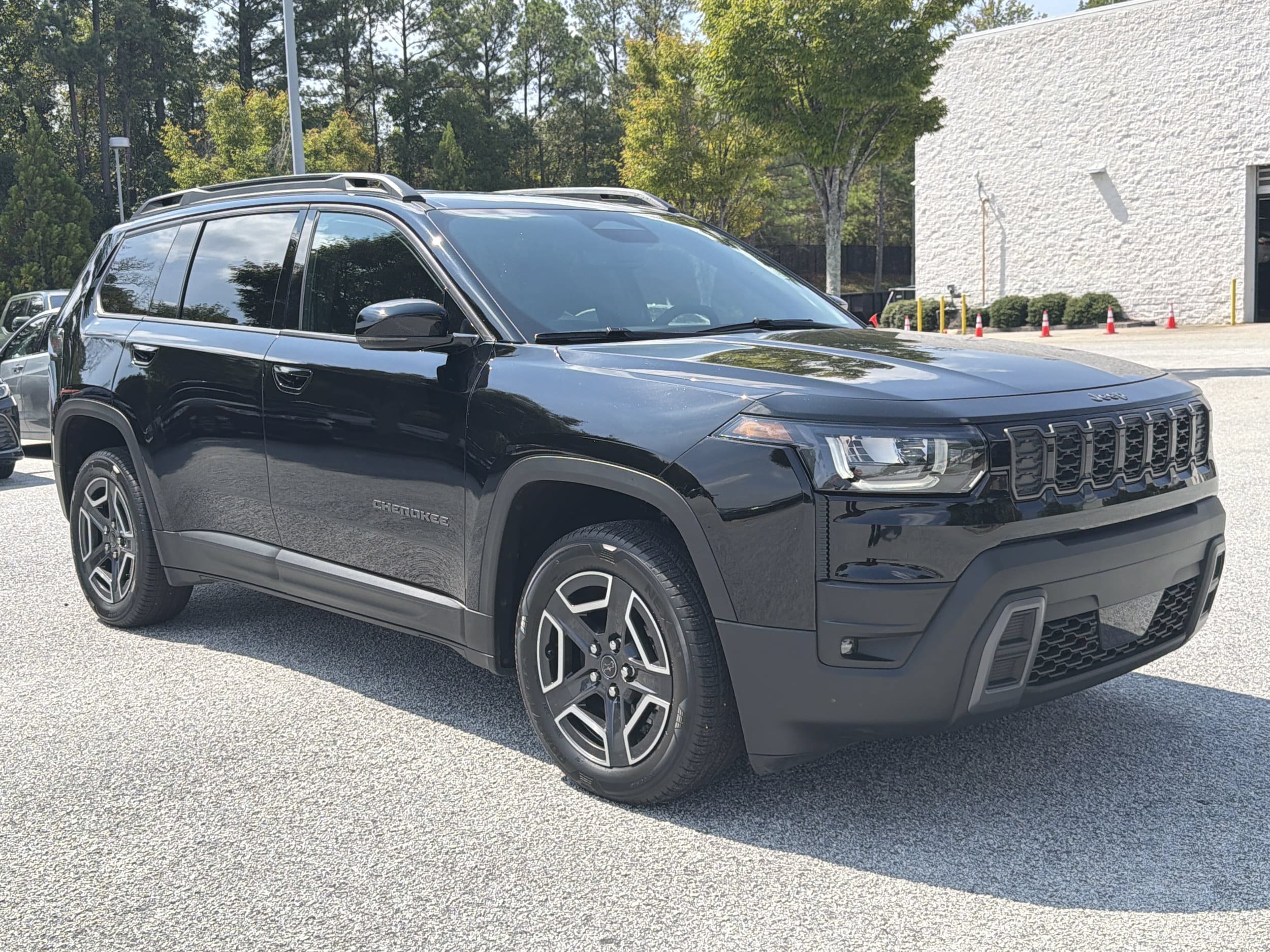 Used 2026 Jeep Cherokee Limited AWD/4WD image 33
