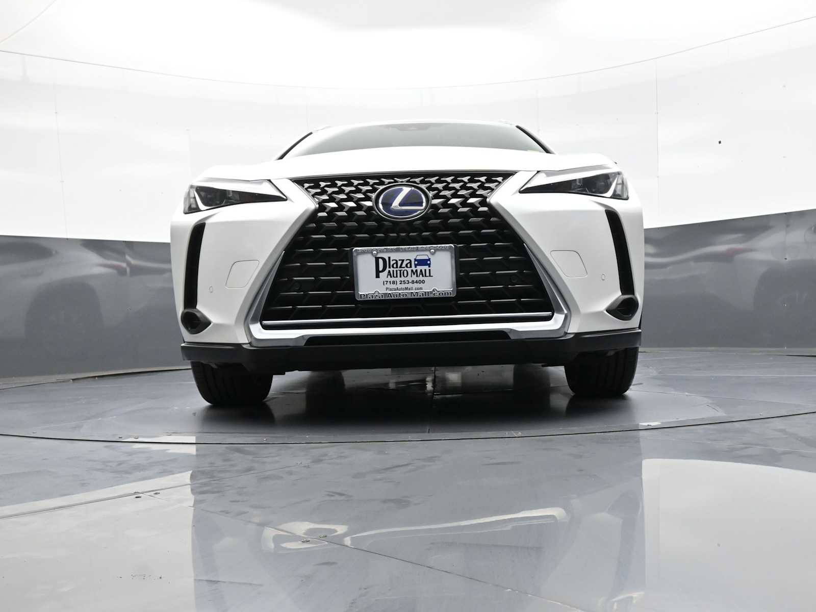 Used 2021 Lexus UX 250h w/ Premium Package AWD/4WD image 28