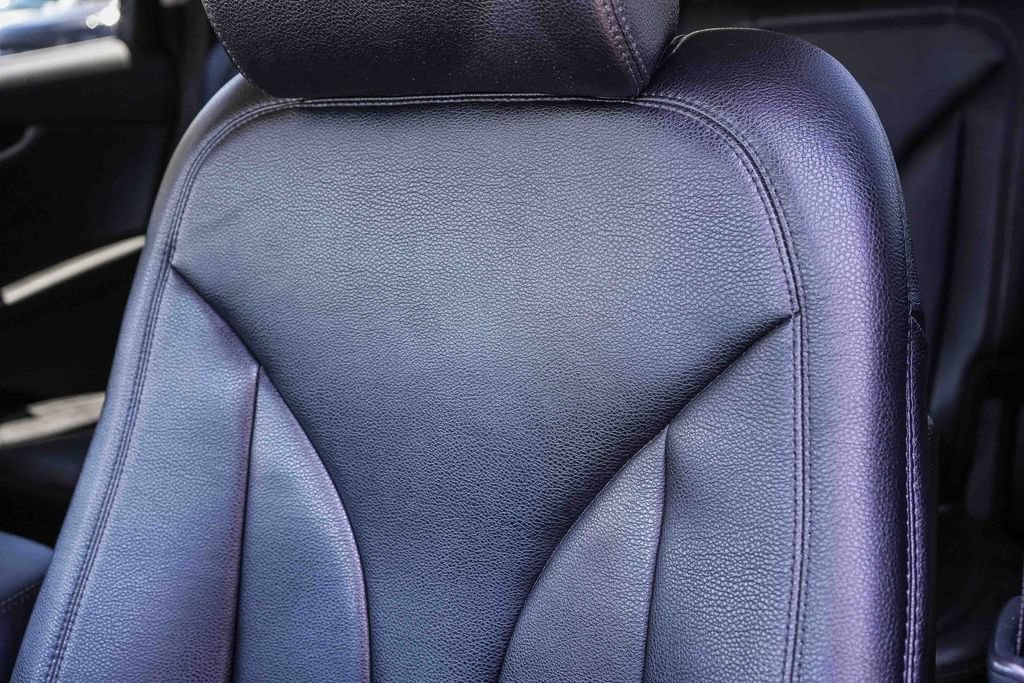 Certified 2023 Lincoln Nautilus AWD image 30