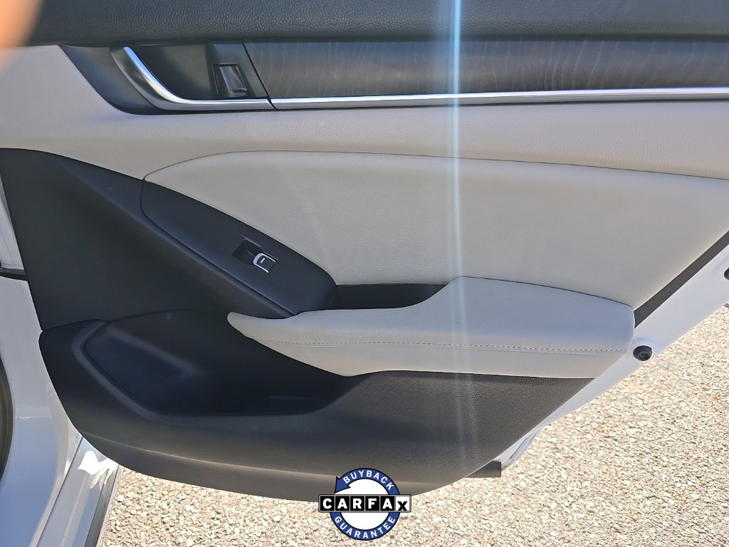 Used 2018 Honda Accord EX-L image 26