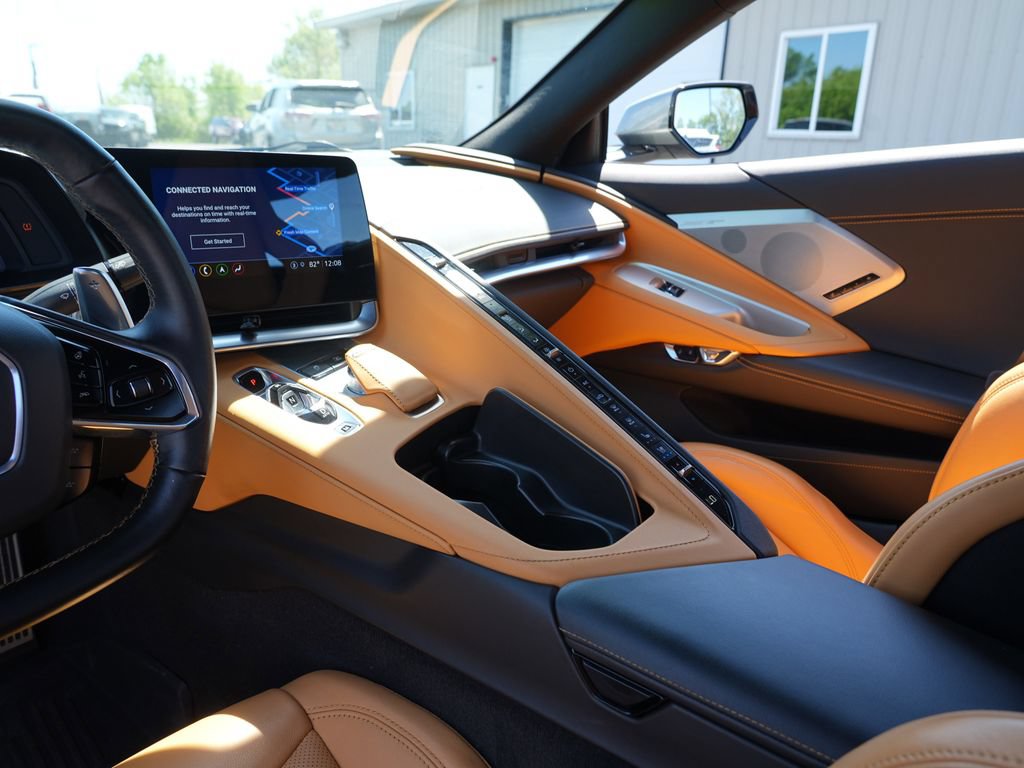 Used 2022 Chevrolet Corvette Stingray Preferred Cpe w/ Z51 Performance Package RWD image 23