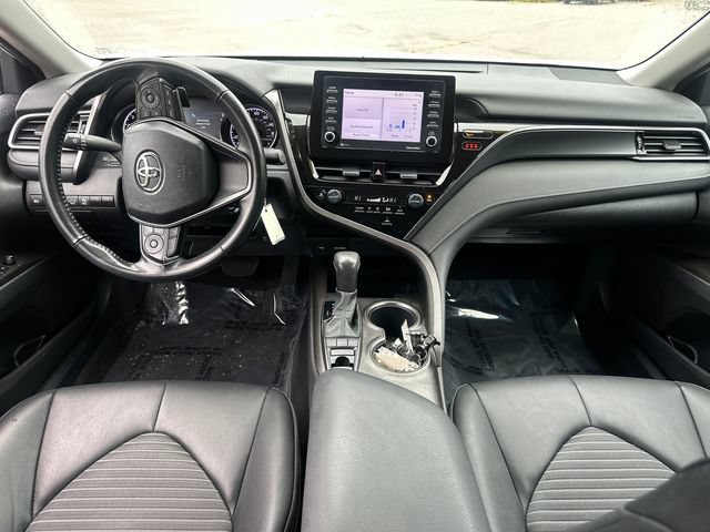 Used 2023 Toyota Camry SE AWD/4WD image 18