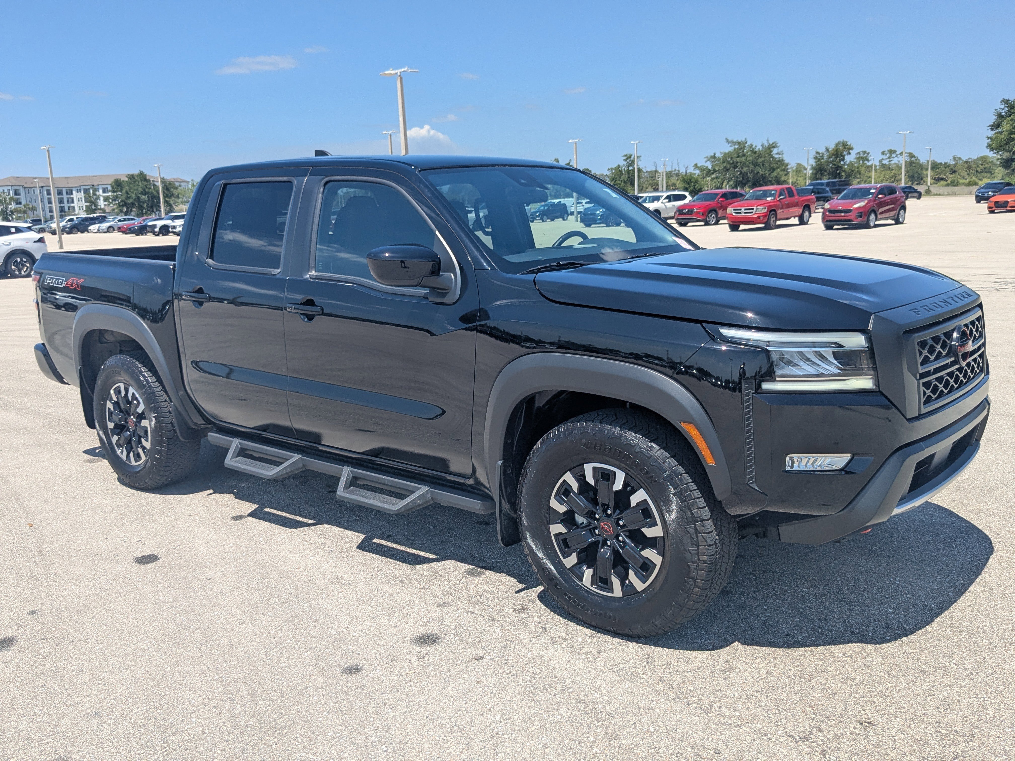 Used 2024 Nissan Frontier PRO-4X w/ Off-Road Protection Package image 2