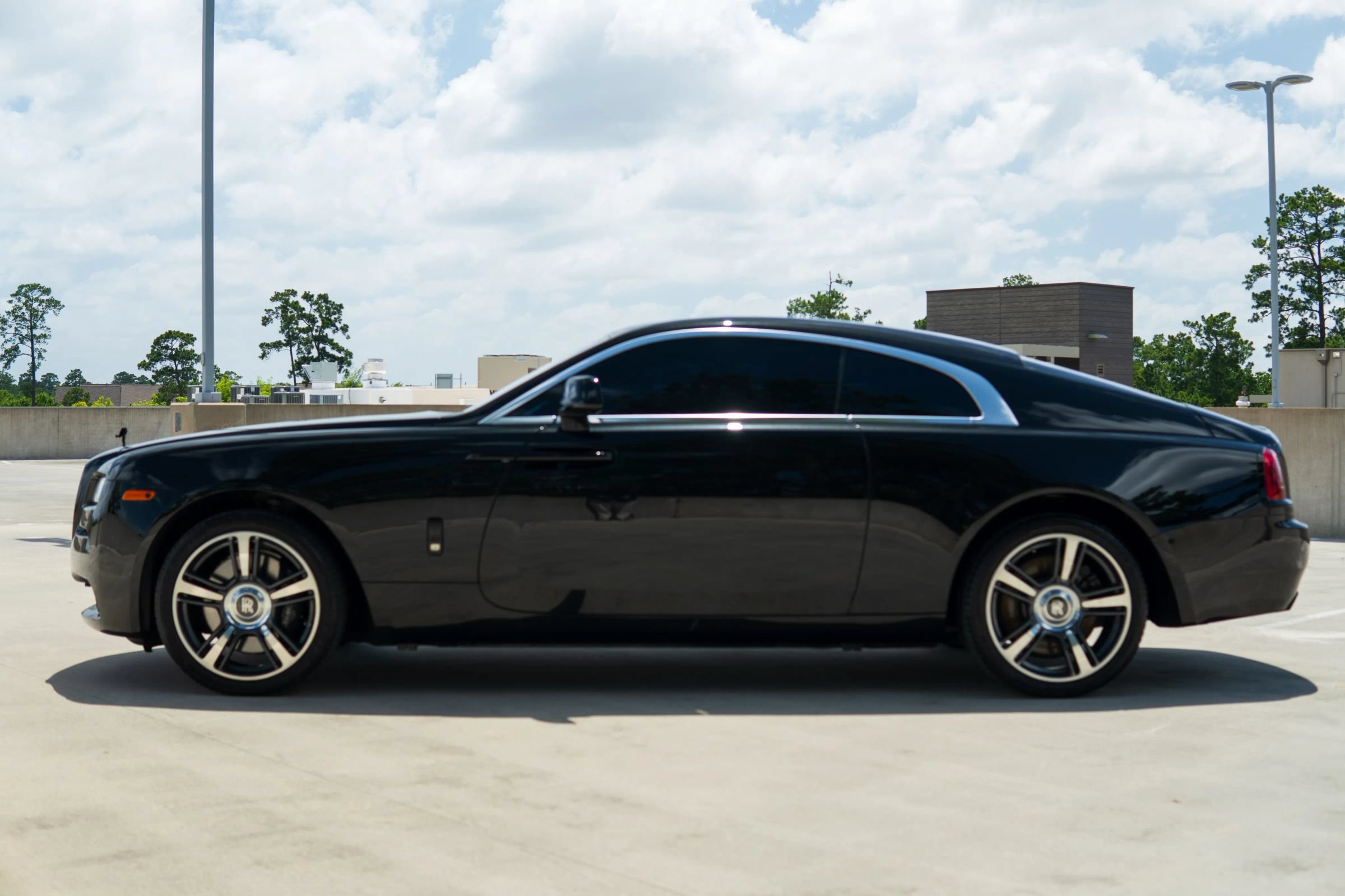 Used 2016 Rolls-Royce Wraith RWD image 5