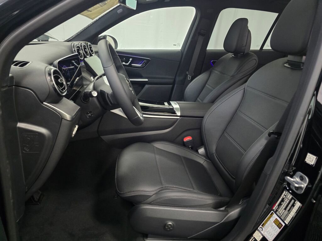 New 2026 Mercedes-Benz GLC 300 4MATIC image 13