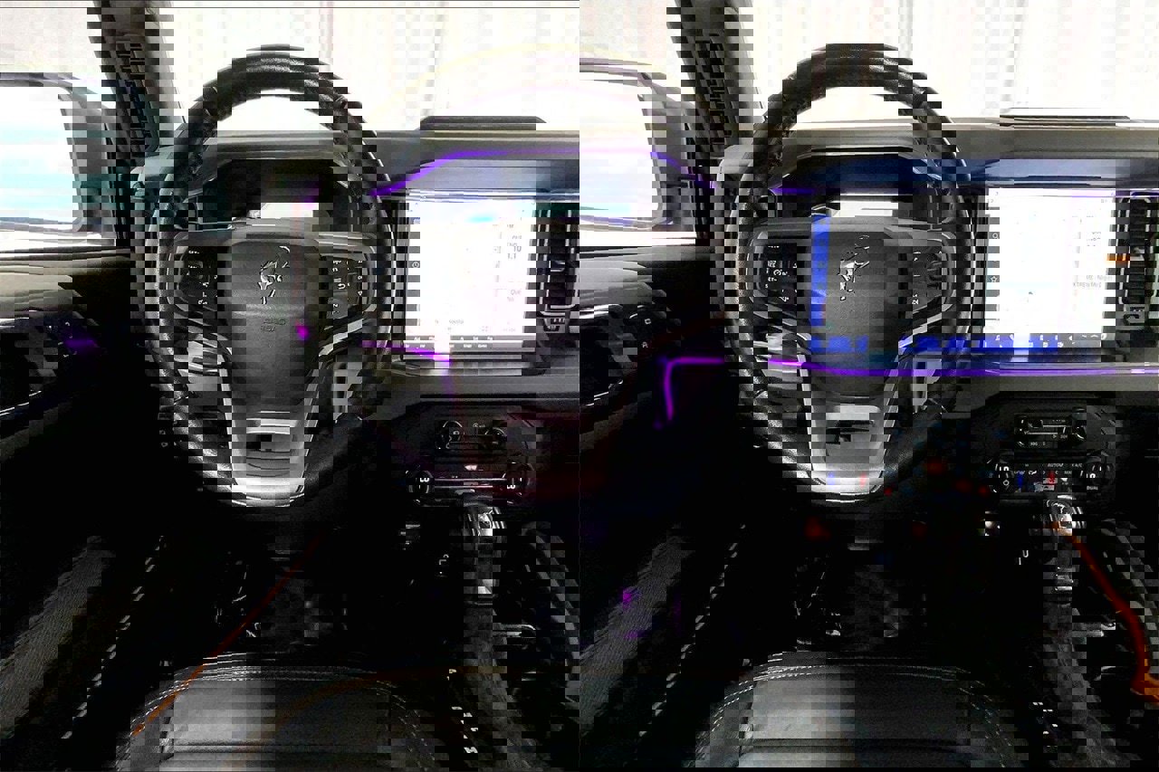 Used 2023 Ford Bronco Badlands w/ Sasquatch Package image 4