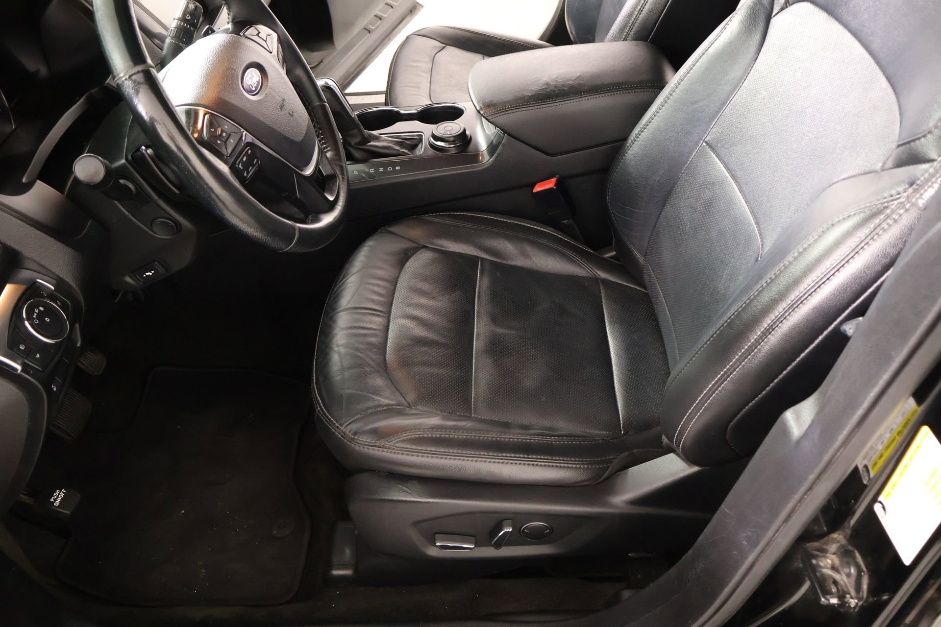 Used 2017 Ford Explorer Limited AWD/4WD image 12