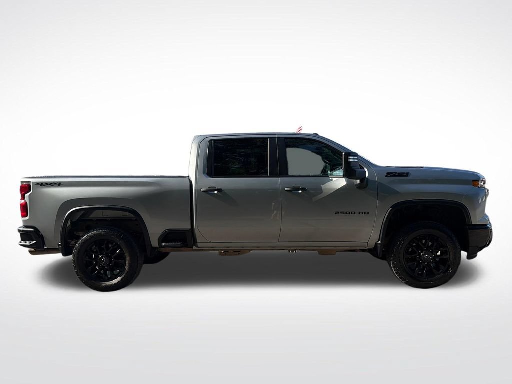 Used 2025 Chevrolet Silverado 2500 Custom w/ Custom Value Package AWD/4WD image 7