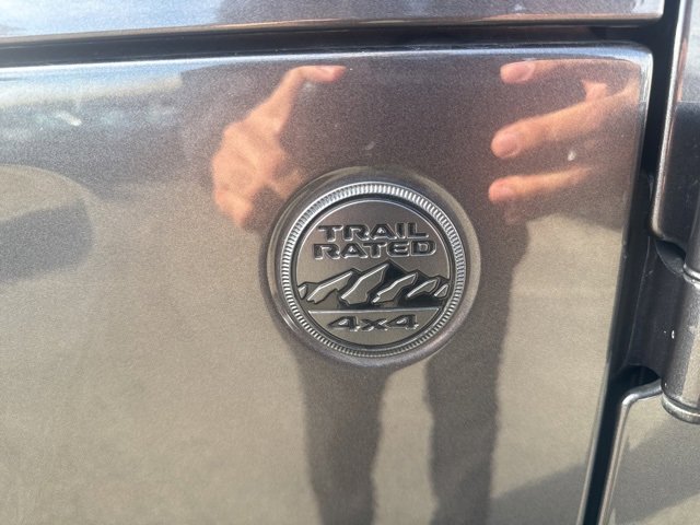 Certified 2022 Jeep Gladiator Sport image 36