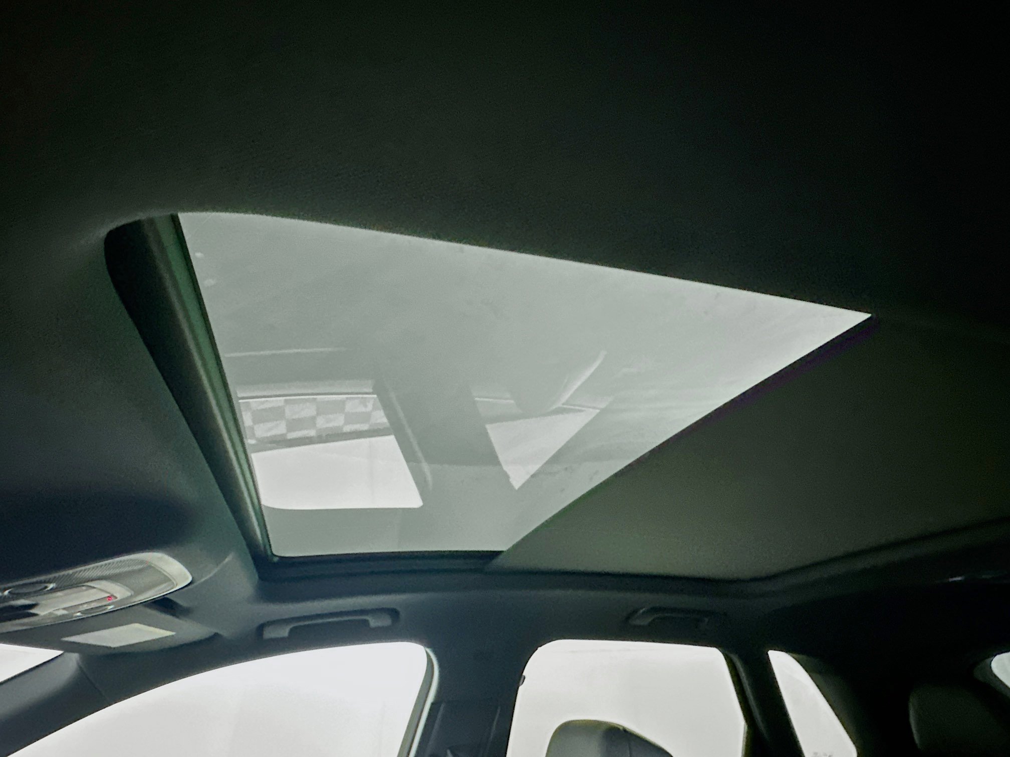 Used 2025 Audi Q3 2.0T Premium image 25