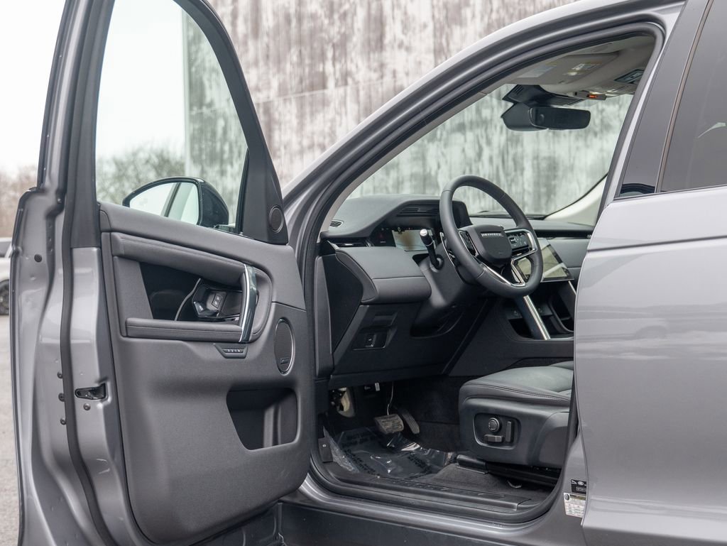 Certified 2024 Land Rover Discovery Sport S AWD/4WD image 11