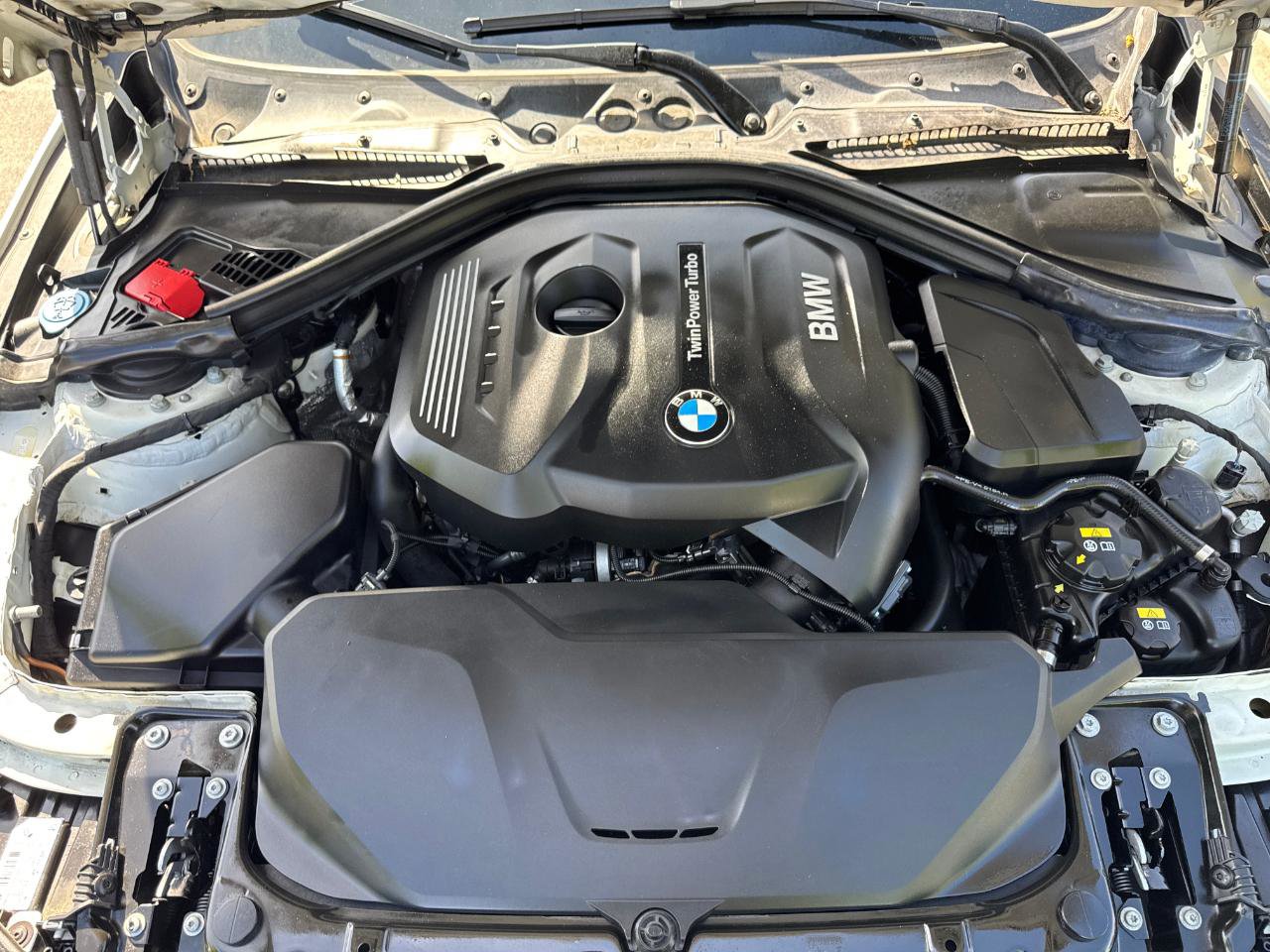 Used 2017 BMW 330i xDrive Sedan image 6