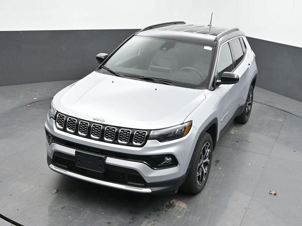 Used 2025 Jeep Compass Limited AWD/4WD image 39