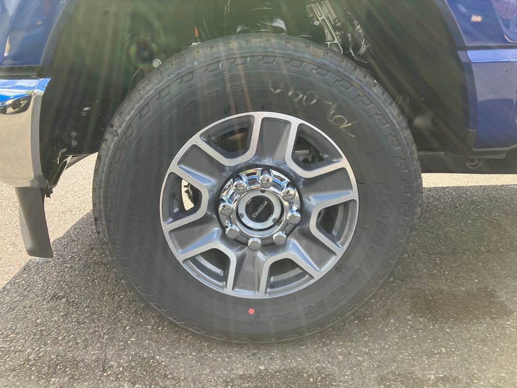 New 2026 Ford F250 Lariat image 32