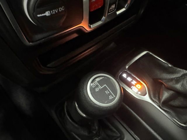 Used 2021 Jeep Wrangler Unlimited Sport AWD/4WD image 19