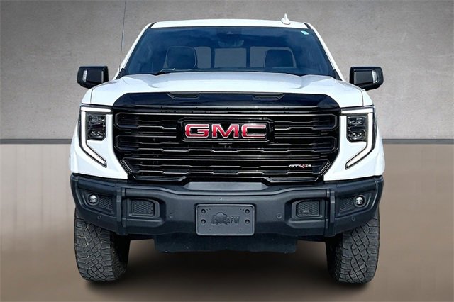 Used 2024 GMC Sierra 1500 AT4X image 3