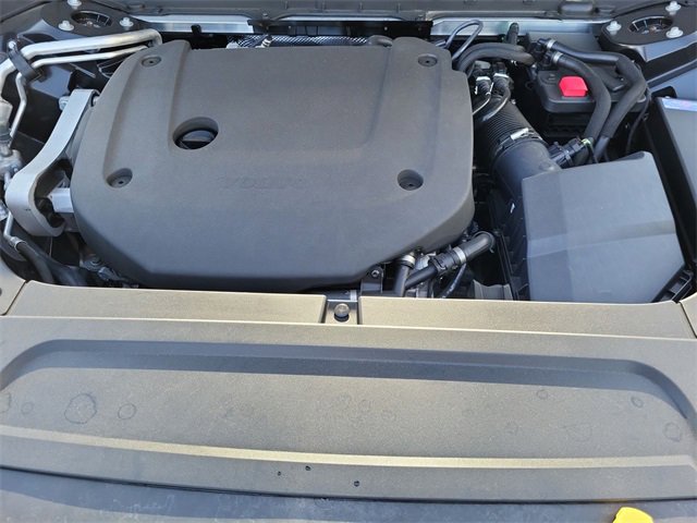 Certified 2025 Volvo XC90 B6 Ultra w/ Lounge Package image 21