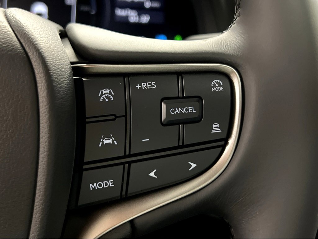 New 2025 Lexus UX 300h AWD image 13