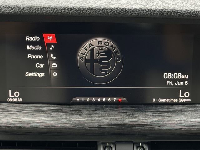 Used 2019 Alfa Romeo Stelvio RWD image 18