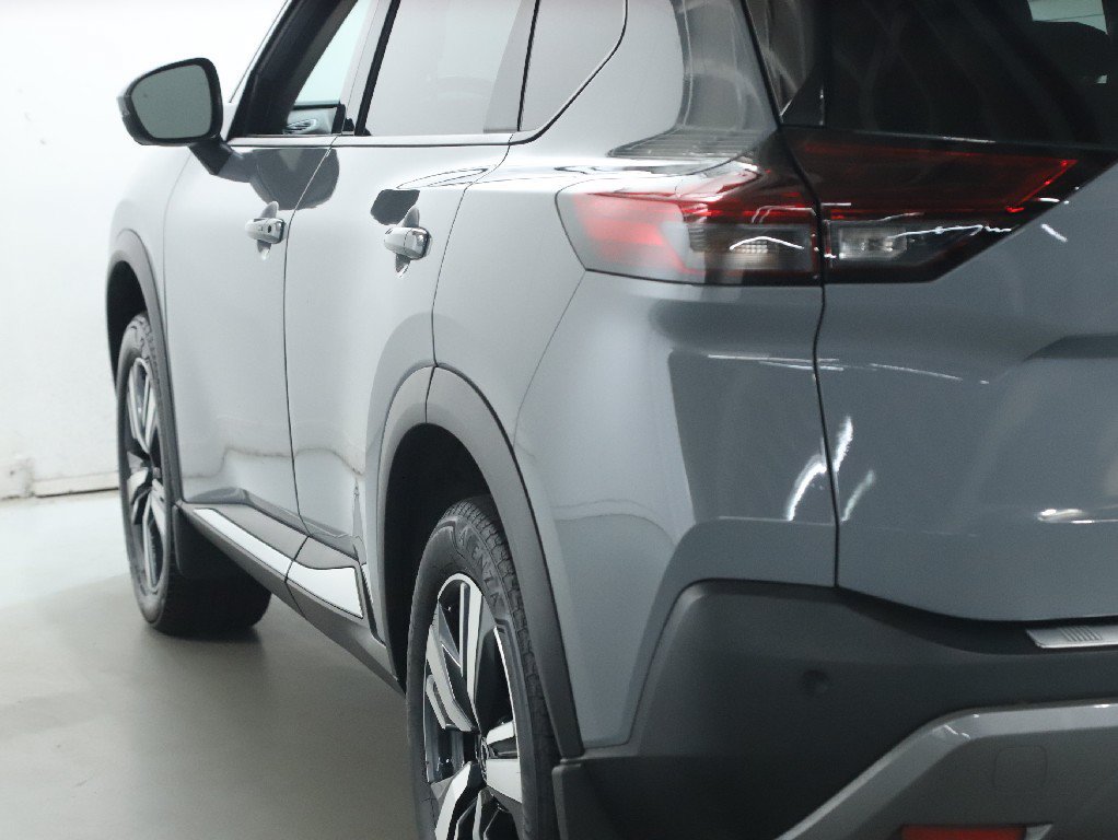 Used 2023 Nissan Rogue SL AWD/4WD image 42