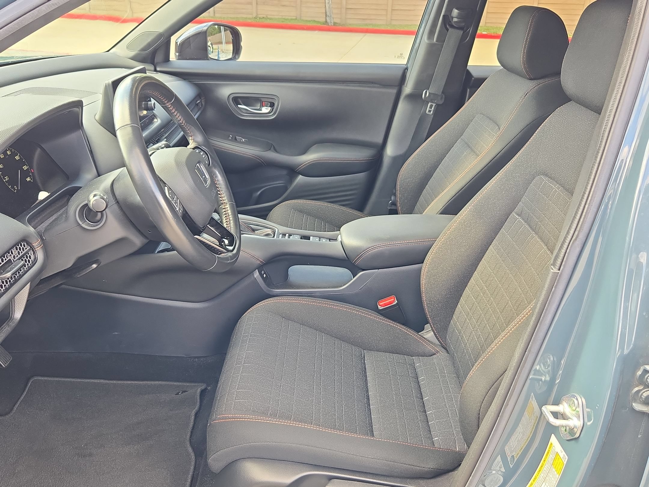 Certified 2024 Honda HR-V Sport image 9