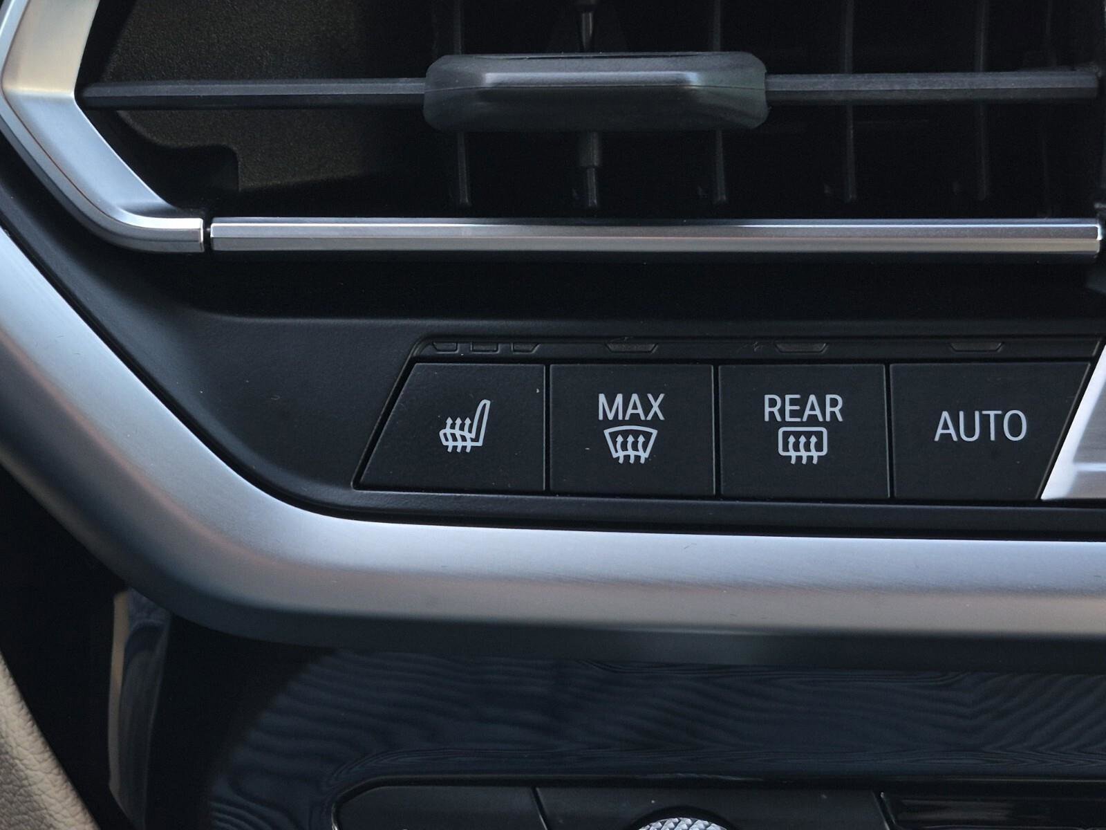 Certified 2022 BMW X3 sDrive30i w/ Convenience Package w/ZPA image 22