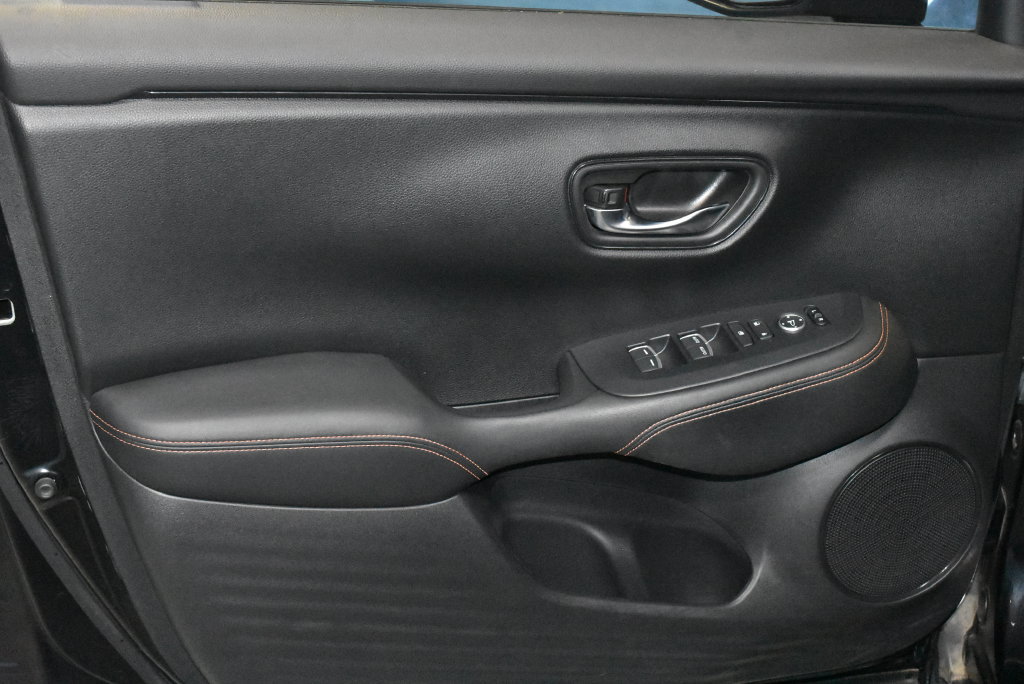 Used 2024 Honda HR-V Sport image 4
