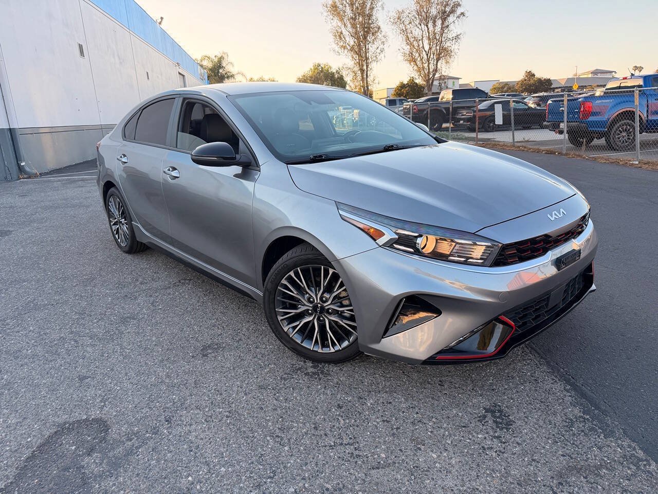 Used 2023 Kia Forte GT-Line w/ GT-Line Technology Package FWD image 4