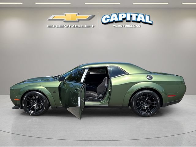 Used 2022 Dodge Challenger R/T Scat Pack RWD image 9