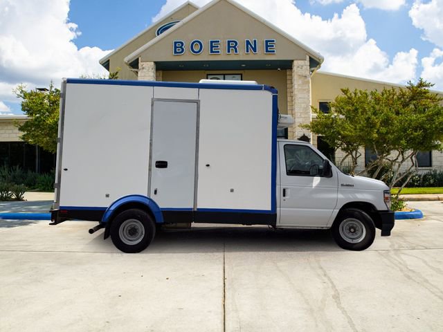 Used 2023 Ford E-350 and Econoline 350 Super Duty w/ Power Windows & Locks Group RWD image 6
