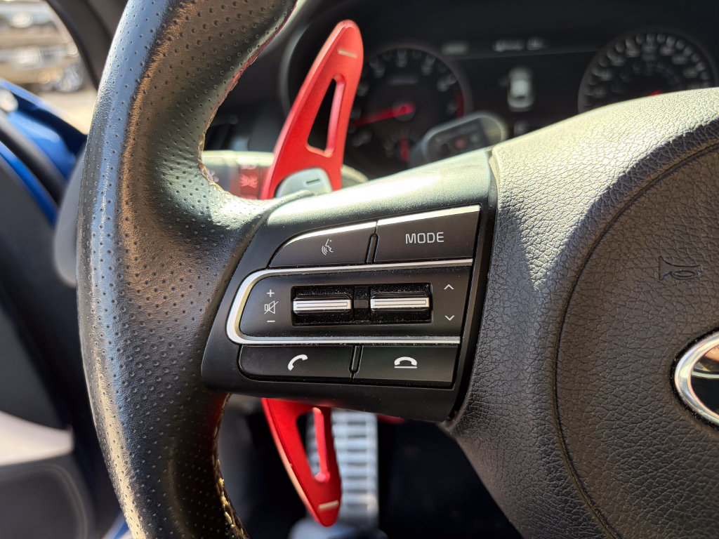 Used 2018 Kia Stinger GT2 AWD/4WD image 27