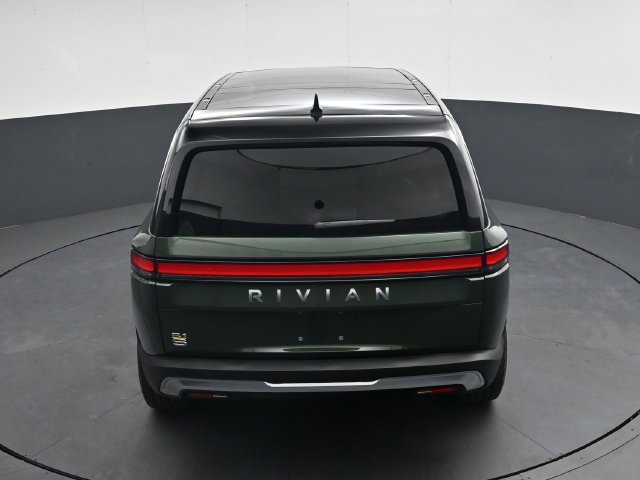 Used 2024 Rivian R1S Adventure Quad AWD/4WD image 25