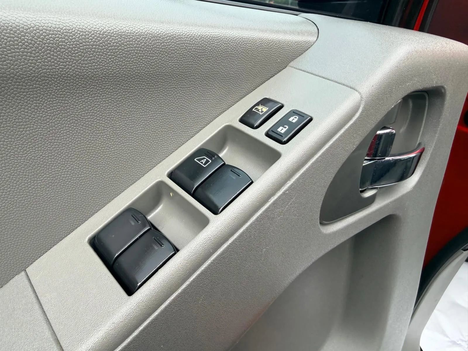 Used 2016 Nissan Frontier Desert Runner RWD image 30