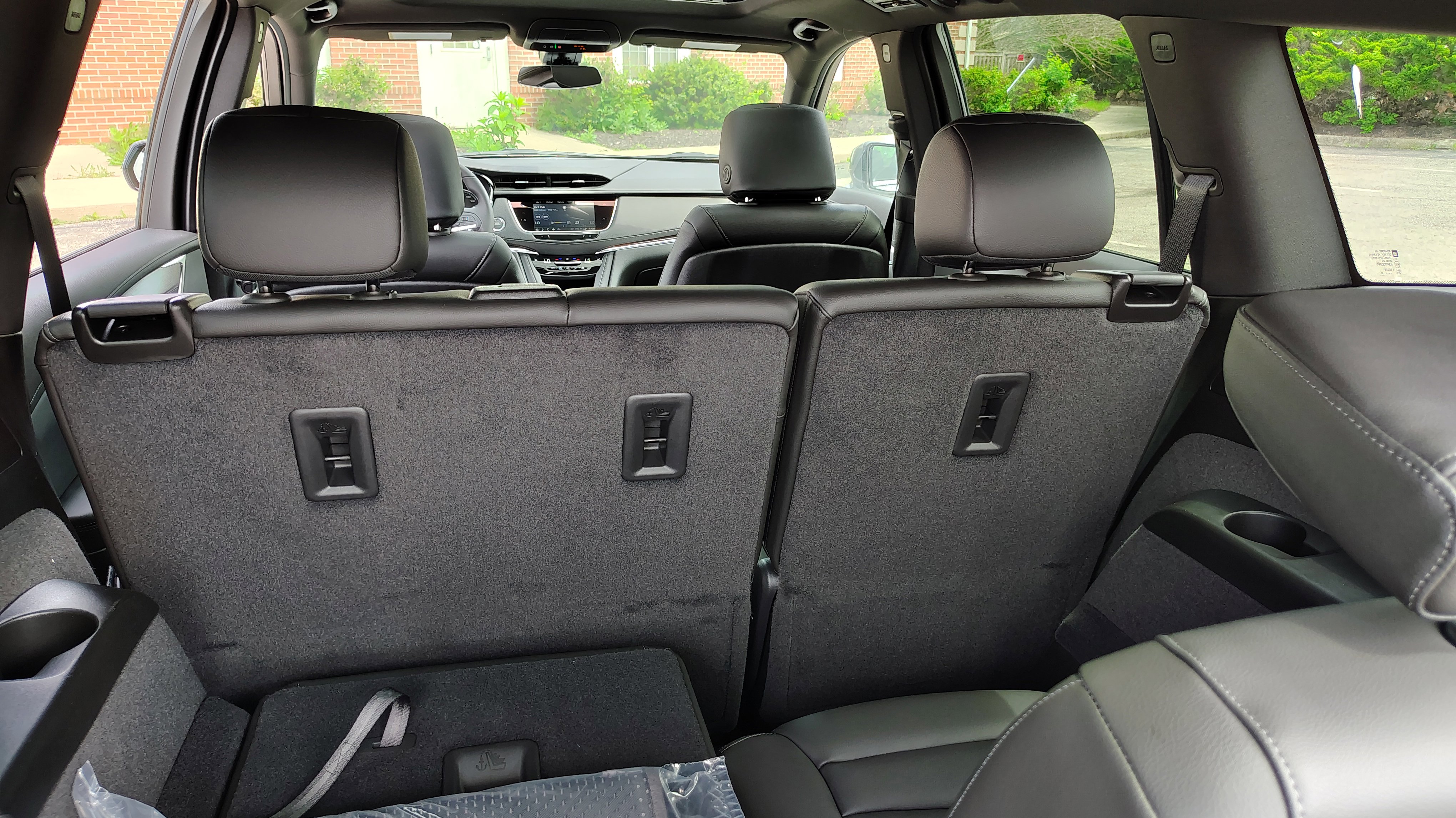 New 2025 Cadillac XT6 Luxury image 42