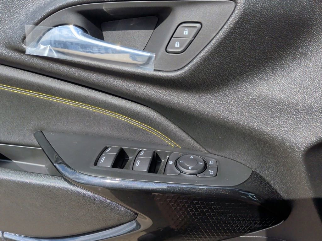 New 2026 Chevrolet Trax LT image 11