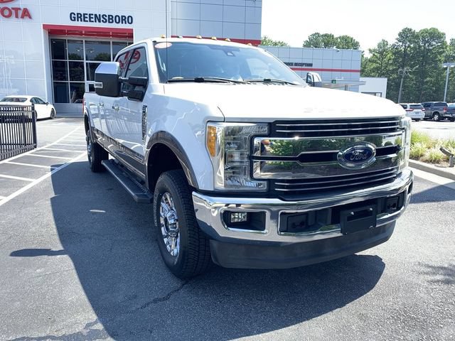 Used 2017 Ford F350 Lariat w/ Lariat Ultimate Package AWD/4WD image 2