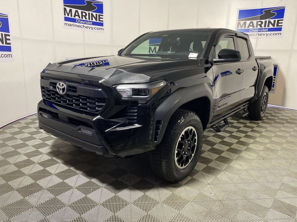 Used 2024 Toyota Tacoma TRD Off-Road AWD/4WD image 11