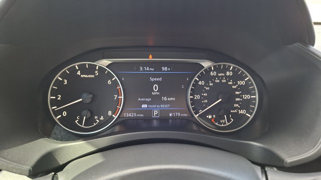 Certified 2024 Nissan Altima 2.5 SR w/ SR Premium Package FWD image 12